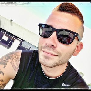 Meet your Posher, Mark